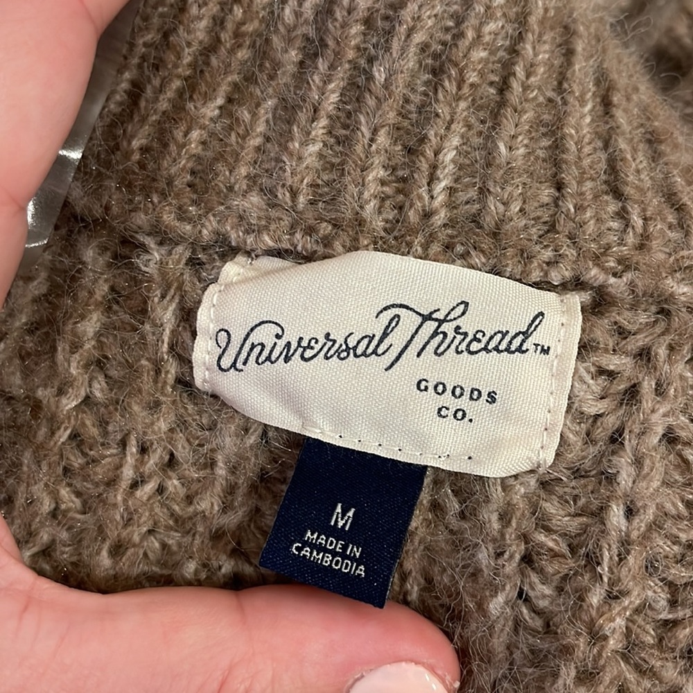 Sweater Universal Thread Target - image 2